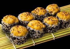 Обожженный ролл с курицей
